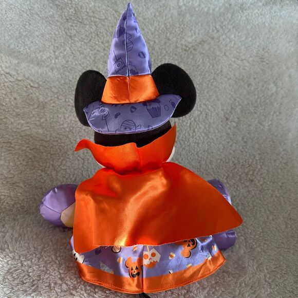 Disney Store Minnie Mouse "Tricks and Treats" Witch Halloween 2020 Plush 16" Toy - Picture 4 of 6